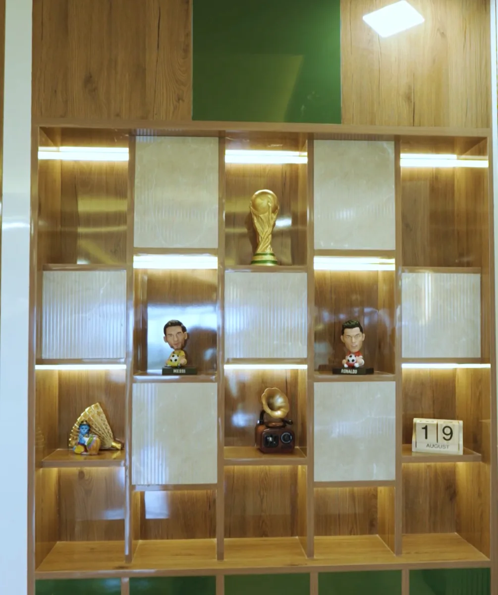 Wooden display shelf decor